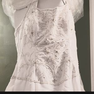 Wedding dress